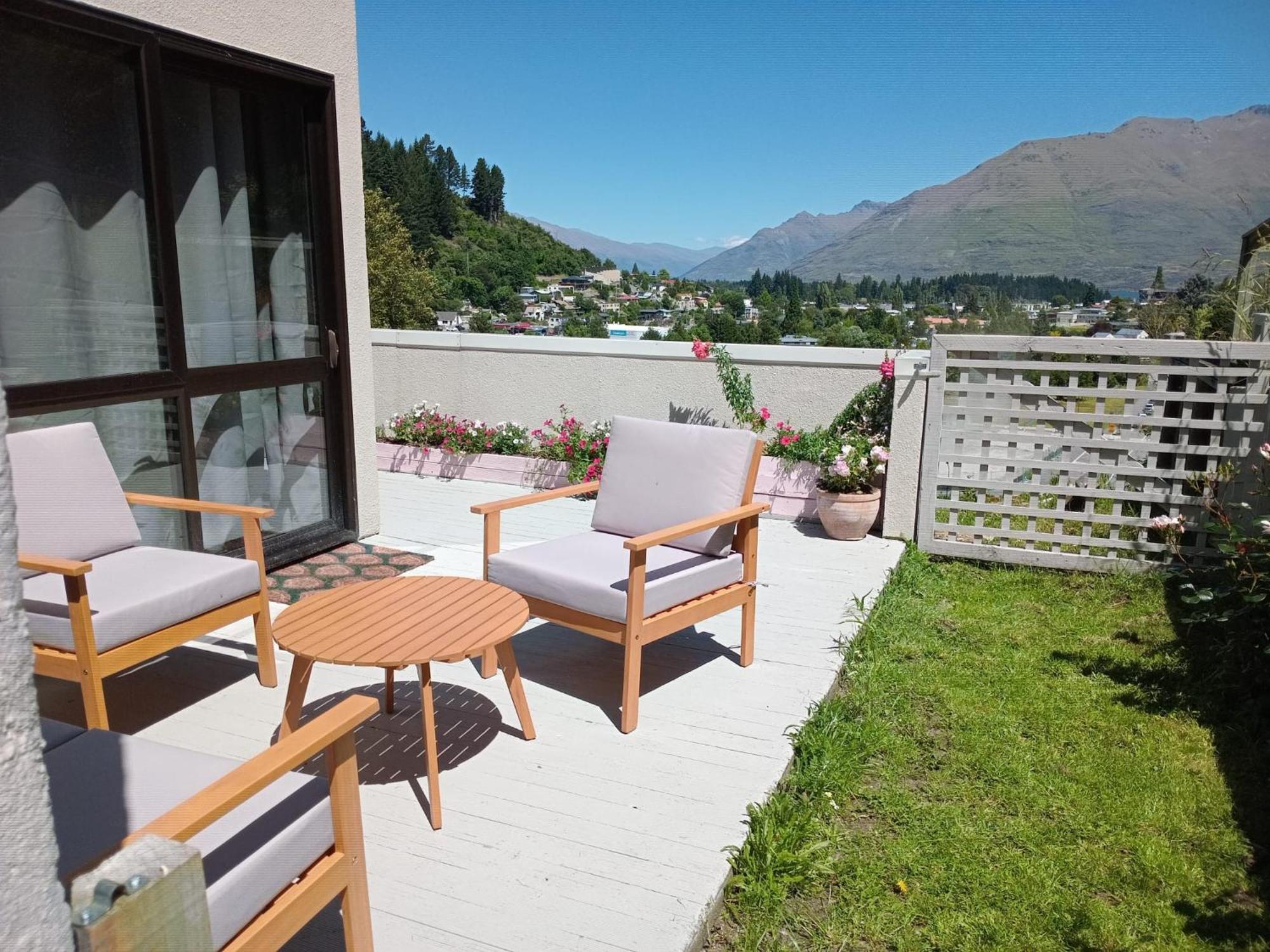 Queenstown Retreat ภายนอก รูปภาพ